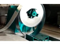 Hydraulic unilateral belt feeding trolley