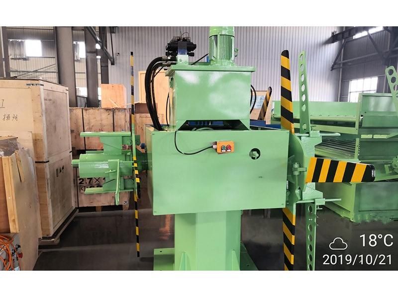 Hydraulic double-sided uncoiler